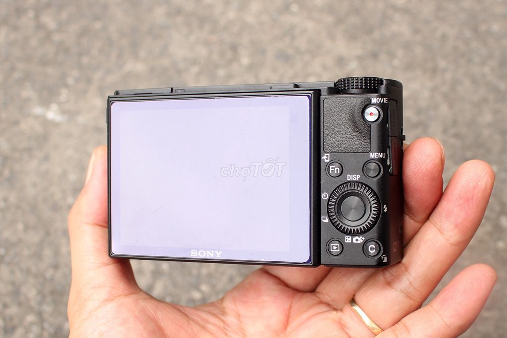 Máy ảnh Sony RX100 Mark IV 99% fulbox. Mua bán Máy ảnh, Máy quay tại Quận 1 Tp Hồ Chí Minh được đăng bởi Thinh hình 1