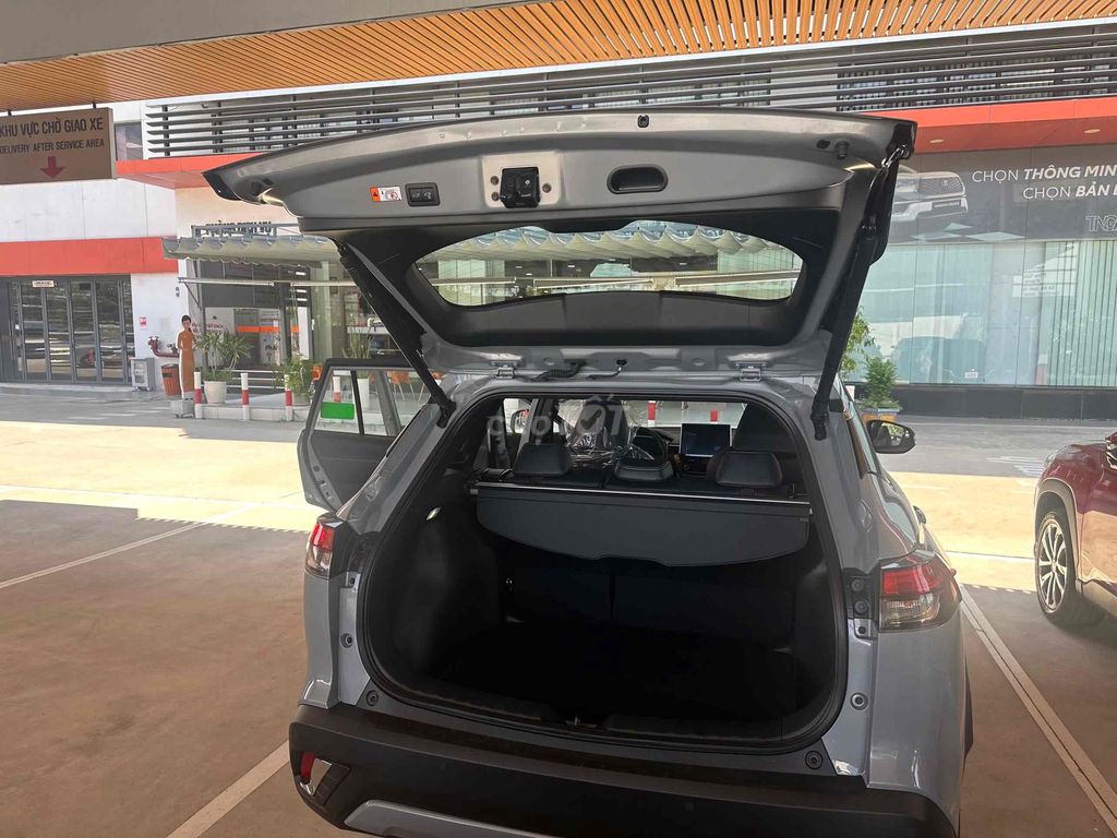 Toyota Cross Hybrid 2025 tặng 50% trước bạ. Mua bán Ô tô tại Huyện Bình Chánh Tp Hồ Chí Minh được đăng bởi PHƯỚC LỚN TOYOTA hình 7