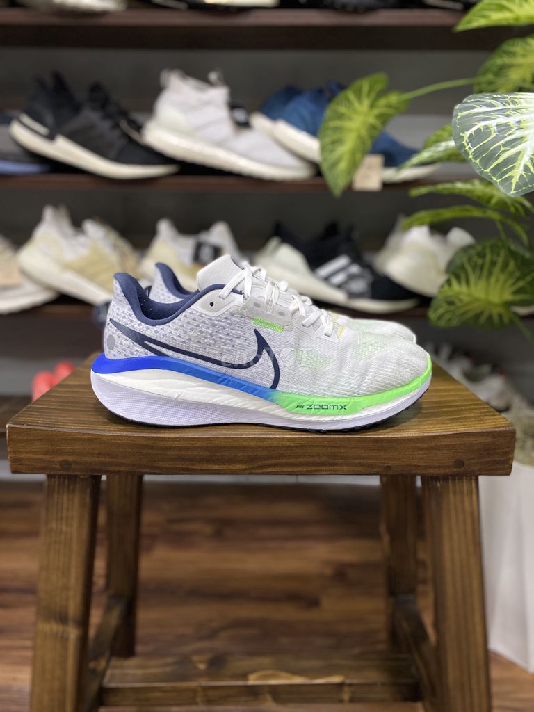 Giày chạy bộ Nike Vomero 17 2hand - size 41