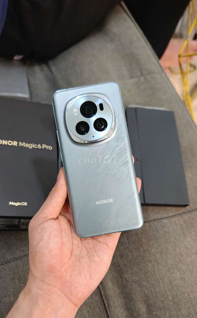 Hiếm: Honor Magic 6 Pro 16/512 Fullbox, Sạc 30 Lần. Mua bán Điện thoại tại Quận Tân Bình Tp Hồ Chí Minh được đăng bởi Kiên Android Shop hình 1