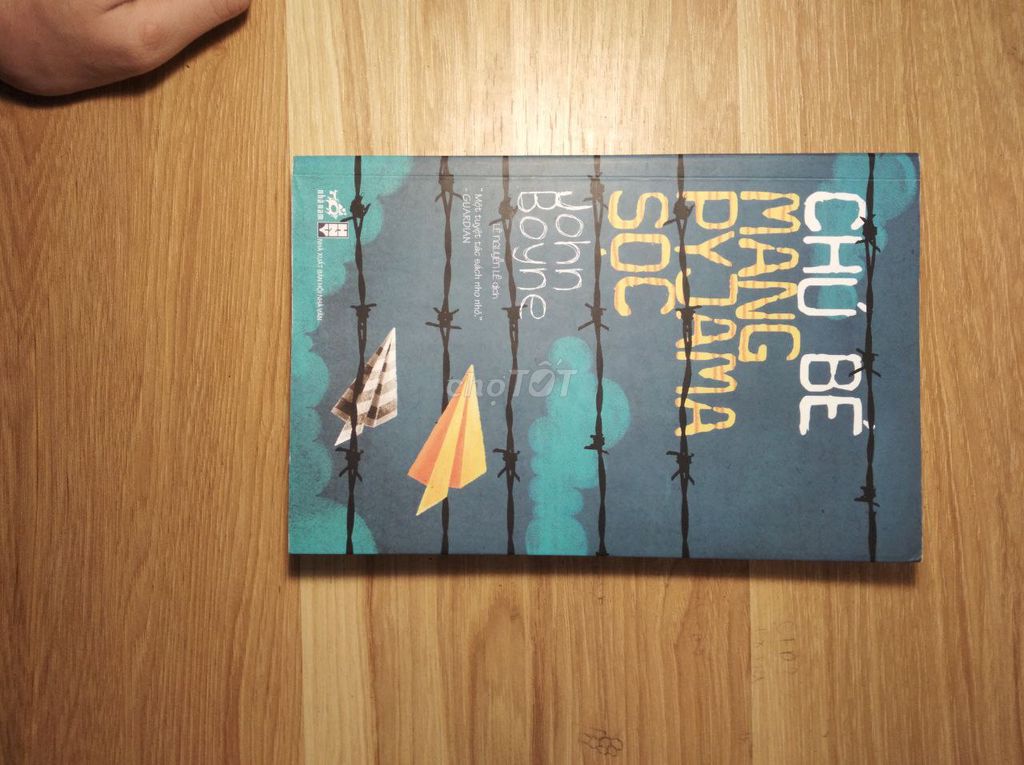 Sách Chú Bé Mang Pyjama Sọc. Mua bán Sách tại Huyện Gia Lâm Hà Nội được đăng bởi Dino bookstore hình 1