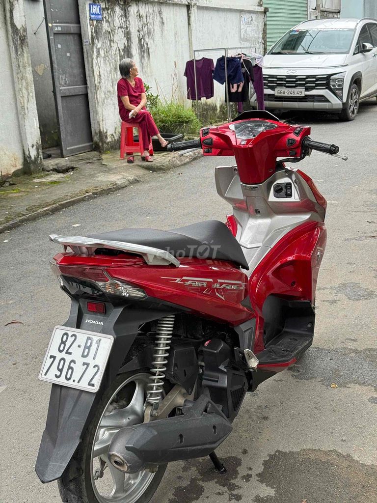 honda airblade 2018 chính chủ smaskey zin ngon. Mua bán Xe máy tại Quận Gò Vấp Tp Hồ Chí Minh được đăng bởi Waann em xe máyy hình 6