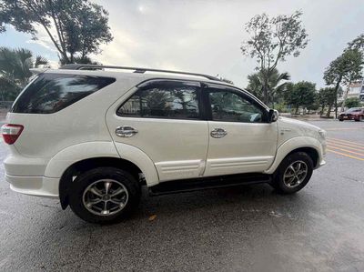 Toyota Fortuner trd 2 cầu 2011 2.7V - 43000 km. Mua bán Ô tô tại Huyện Tân Thạnh Long An được đăng bởi Dân Nguyễn công