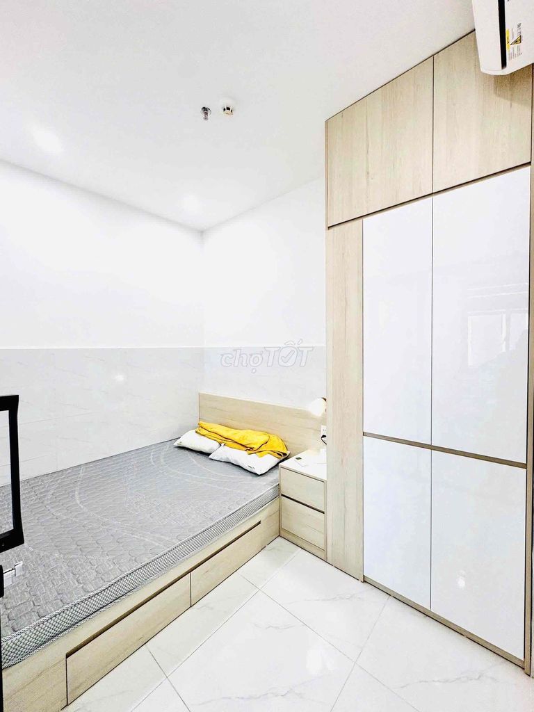 Brand-new 2-bedroom flat near Hồ Xuân Hương and My Khe beach — photo 5