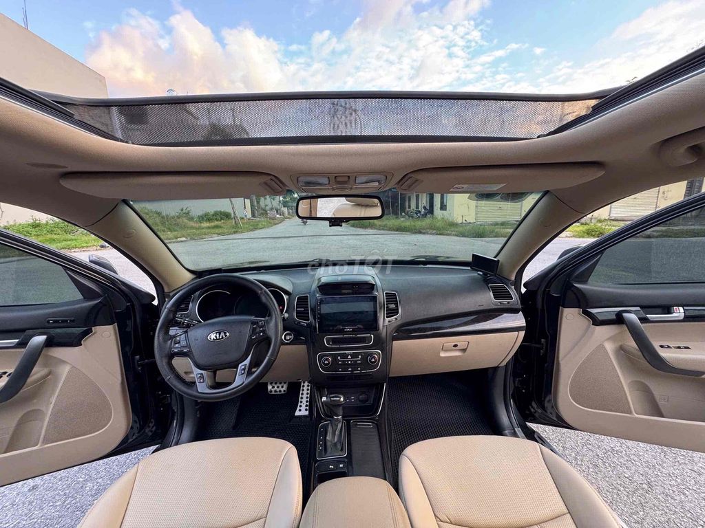 Kia Sorento 2017 2WD 2.2 DATH - 102000 km. Mua bán Ô tô tại Huyện Gia Lộc Hải Dương được đăng bởi Nhất Tín Ô Tô Hải Dương hình 13