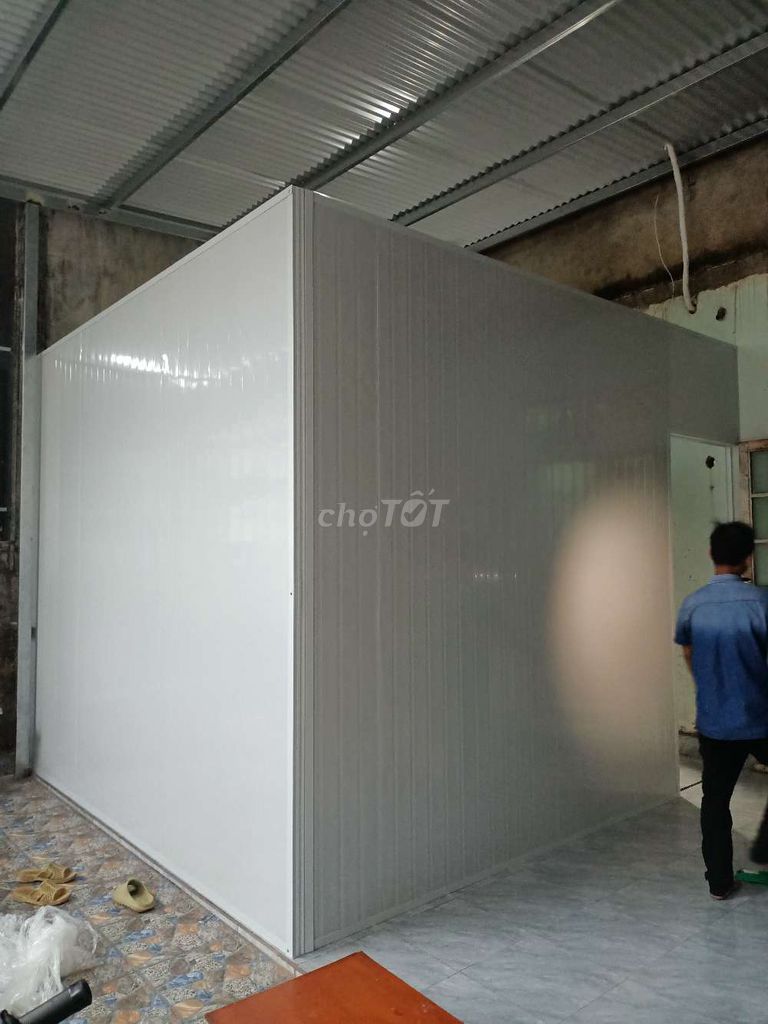 Vách ngăn Panel Trắng. Mua bán Nội thất, đồ gia dụng khác tại Thành phố Biên Hòa Đồng Nai được đăng bởi Nhôm kính Gia Huy hình 1