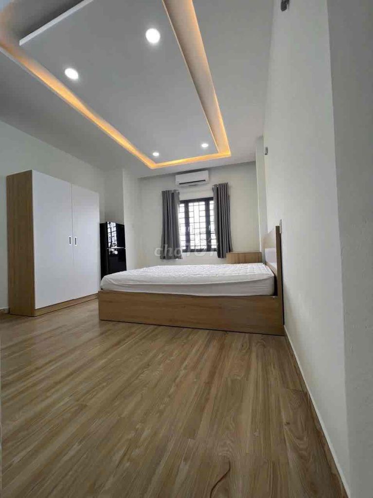 Студия Studio Cửa Sổ Trời, полная комплектация, ул. Хоанг Ван Ту