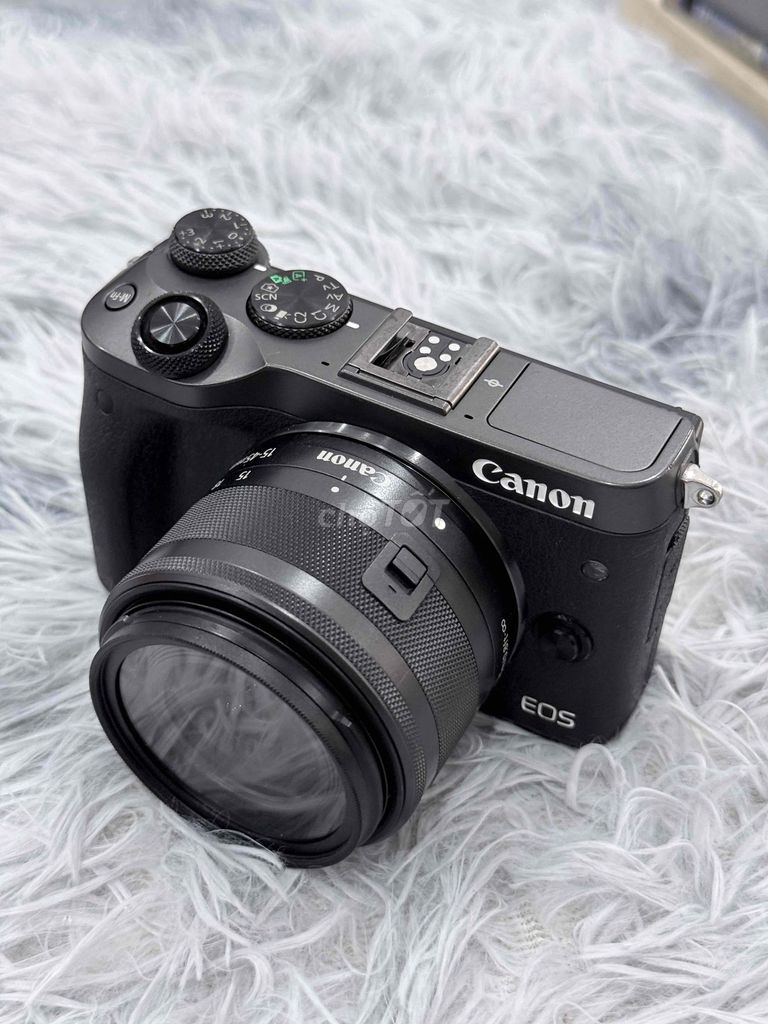 Máy ảnh Canon M6. Mua bán Máy ảnh, Máy quay tại Quận 5 Tp Hồ Chí Minh được đăng bởi Kim Ngân hình 1