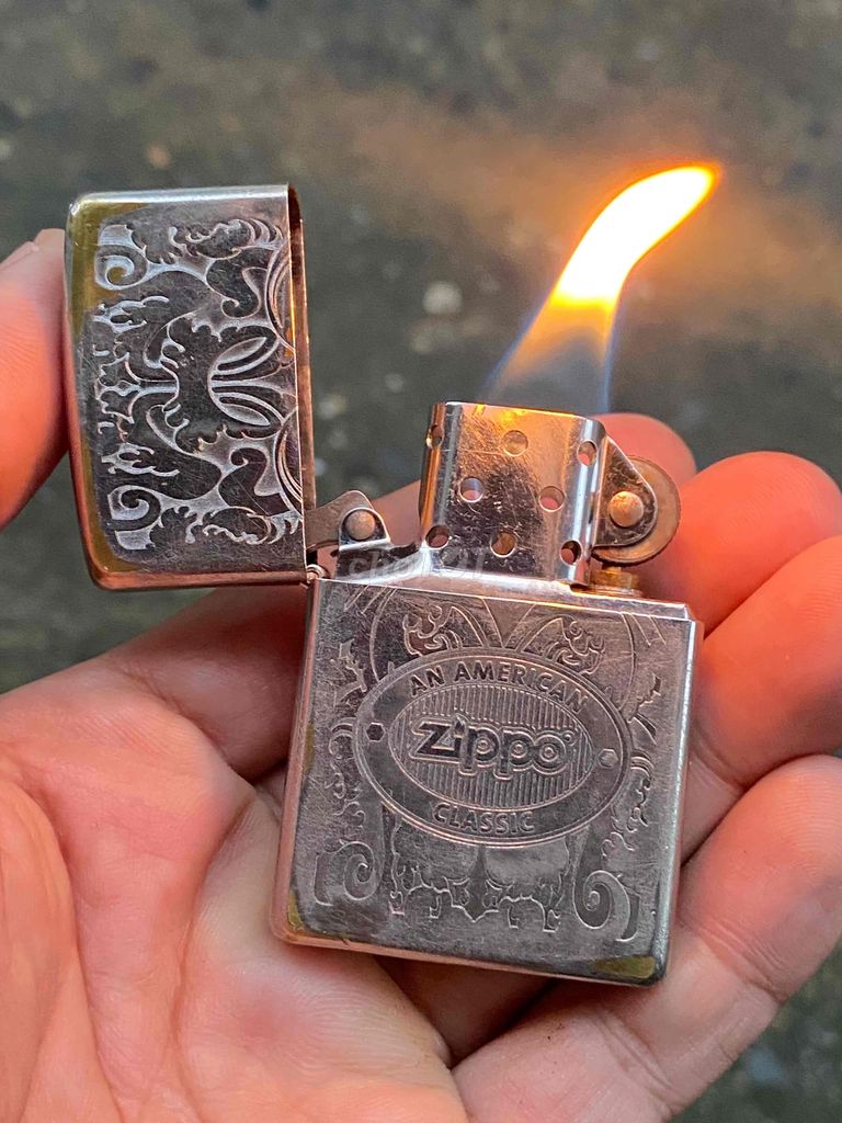 Zippo Mỹ nội địa 2014 mộc nắp vỏ ruột trùng