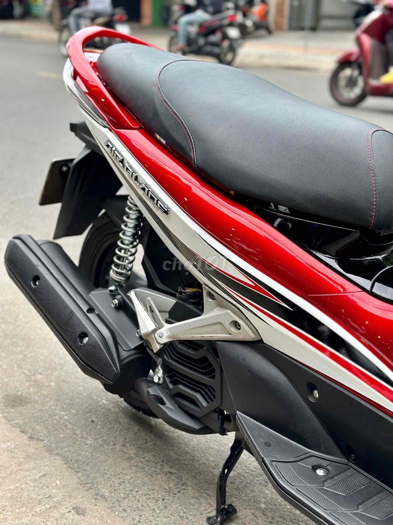 🌈Honda AB Fi cực đẹp máy rin chất - CÓ TRẢ GÓP. Mua bán Xe máy tại Quận Thanh Khê Đà Nẵng được đăng bởi XE MÁY TRẢ GÓP LONG MOTOR hình 6