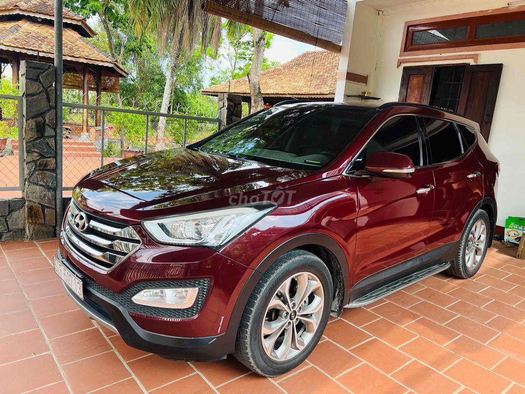 Hyundai Santa Fe 2015 2.4 AT 4 WD - 80000 km. Mua bán Ô tô tại Quận Bình Tân Tp Hồ Chí Minh được đăng bởi Tú hình 3