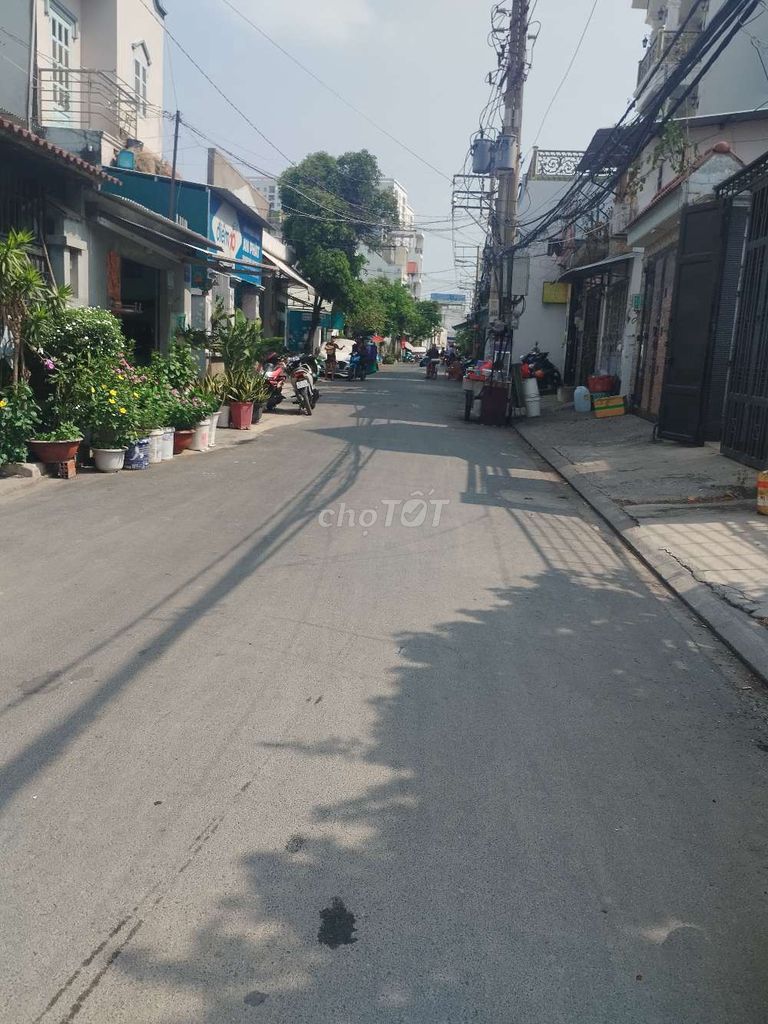 bán nhà TÂN THỚI NHẤT, LÔ GÓC 2 MẶT TIỀN, ôtô, Q12 , dt117 M2 × 3TẦNG. Mua bán Nhà ở tại Quận 12 Tp Hồ Chí Minh được đăng bởi Liên  hình 2