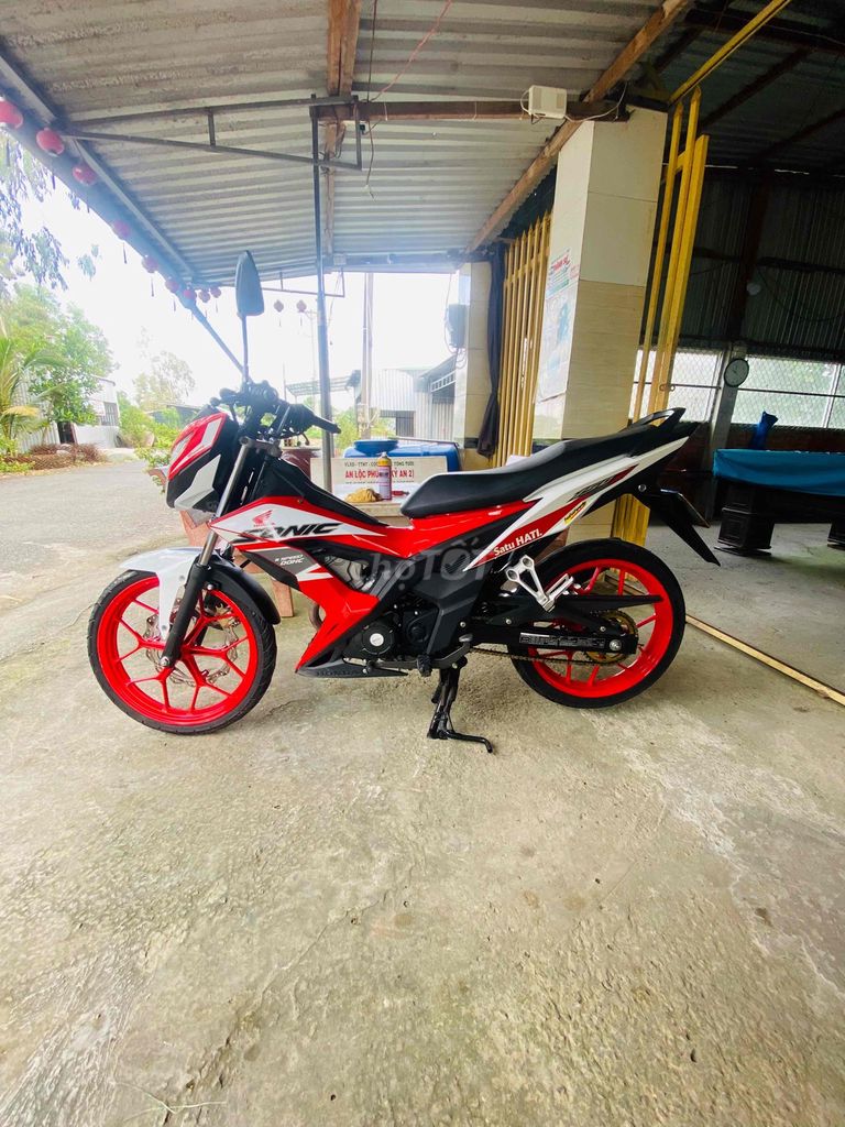 cần bán xe sonic 150r. Mua bán Xe máy tại Huyện Kiên Lương Kiên Giang được đăng bởi phát tài phát lộc  hình 1