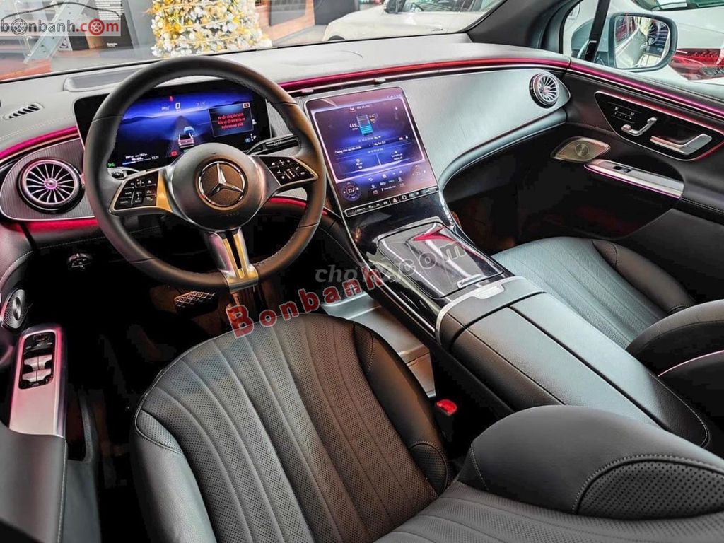Mercedes Benz EQE 500 4Matic 2024 - 3 Tỷ 200 Triệu. Mua bán Ô tô tại Quận Cầu Giấy Hà Nội được đăng bởi Nguyễn Văn Chung hình 3