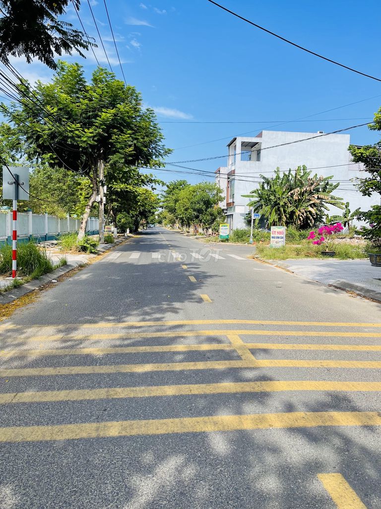 Chính chủ gởi bán lô đất đường 7,5m Trần Lê - Hòa Xuân- Hướng Bắc