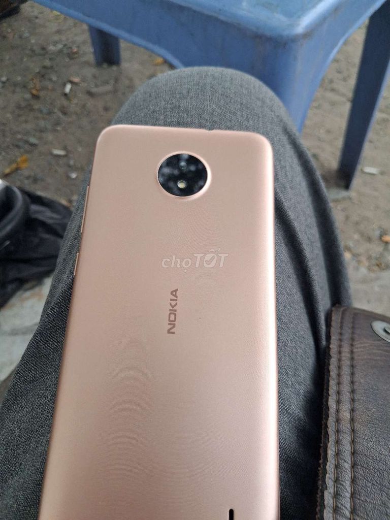 Nokia Vàng hồng. Mua bán Điện thoại tại Huyện Bình Chánh Tp Hồ Chí Minh được đăng bởi Hoàng phi long hình 1