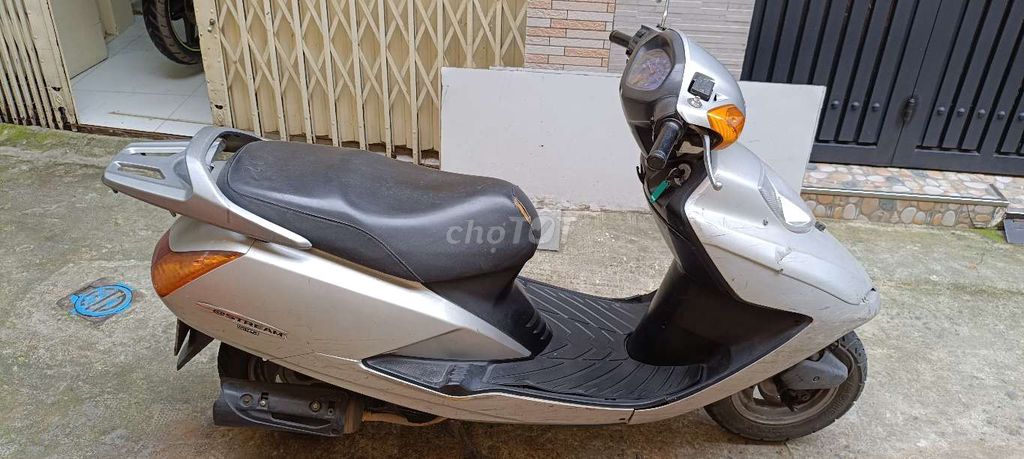 Xe @Stream một đời chủ bán. Mua bán Xe máy tại Quận Tân Bình Tp Hồ Chí Minh được đăng bởi Lộc hình 2