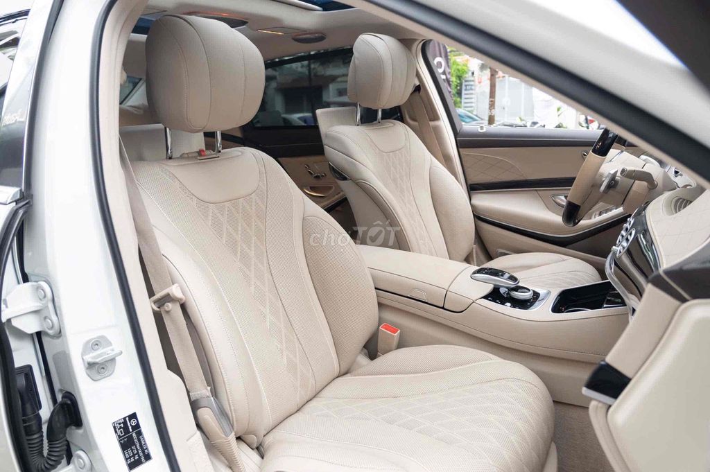 Mercedes Benz S Class 2017 Maybach S450 - 65000 km. Mua bán Ô tô tại Quận 7 Tp Hồ Chí Minh được đăng bởi TrầnKimLA hình 14