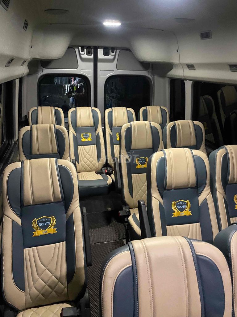 Hyundai Solati 2017 - 201000 km. Mua bán Ô tô tại Thành phố Vị Thanh Hậu Giang được đăng bởi truyen hình 4