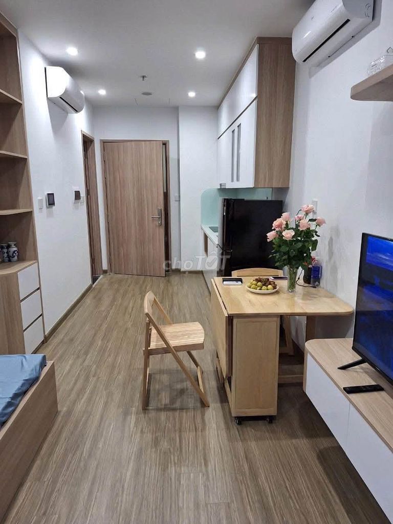 Студия с мебелью в Vinhomes Ocean Park