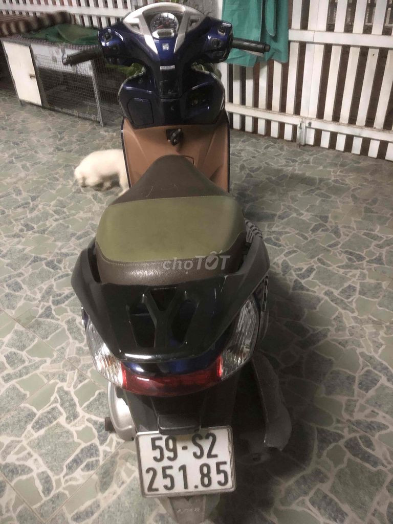 không đi cần bán Lead đời 2015. Mua bán Xe máy tại Thành phố Nha Trang Khánh Hòa được đăng bởi Hoàng Hải Sơn hình 3