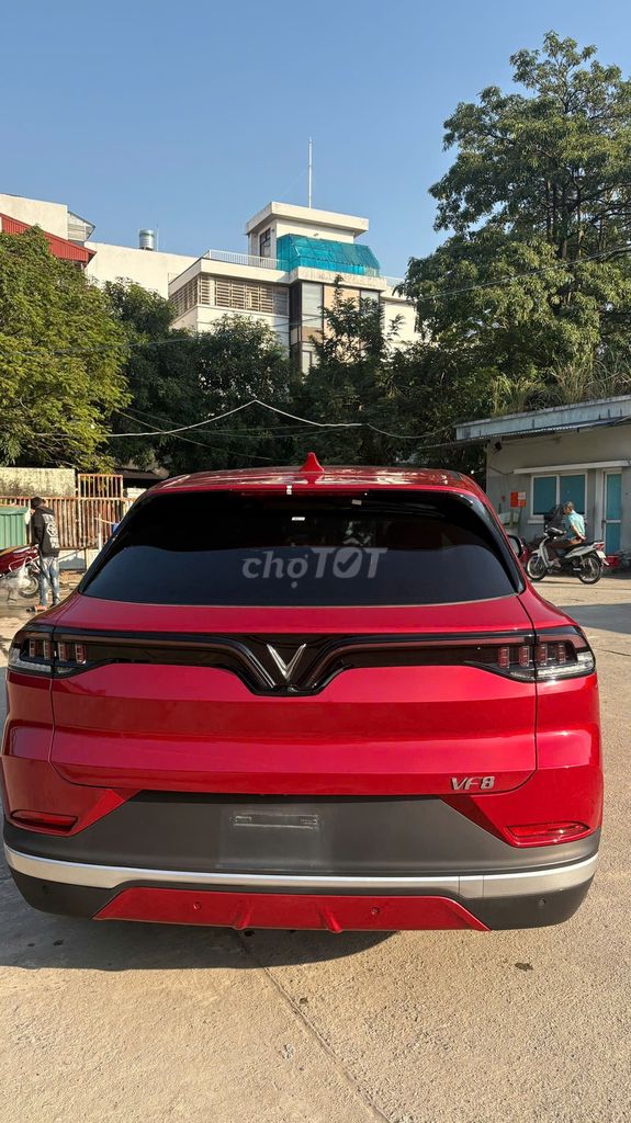VinFast VF8 Plus Đỏ 2022. Mua bán Ô tô tại Quận Nam Từ Liêm Hà Nội được đăng bởi Duy Quang GF hình 2