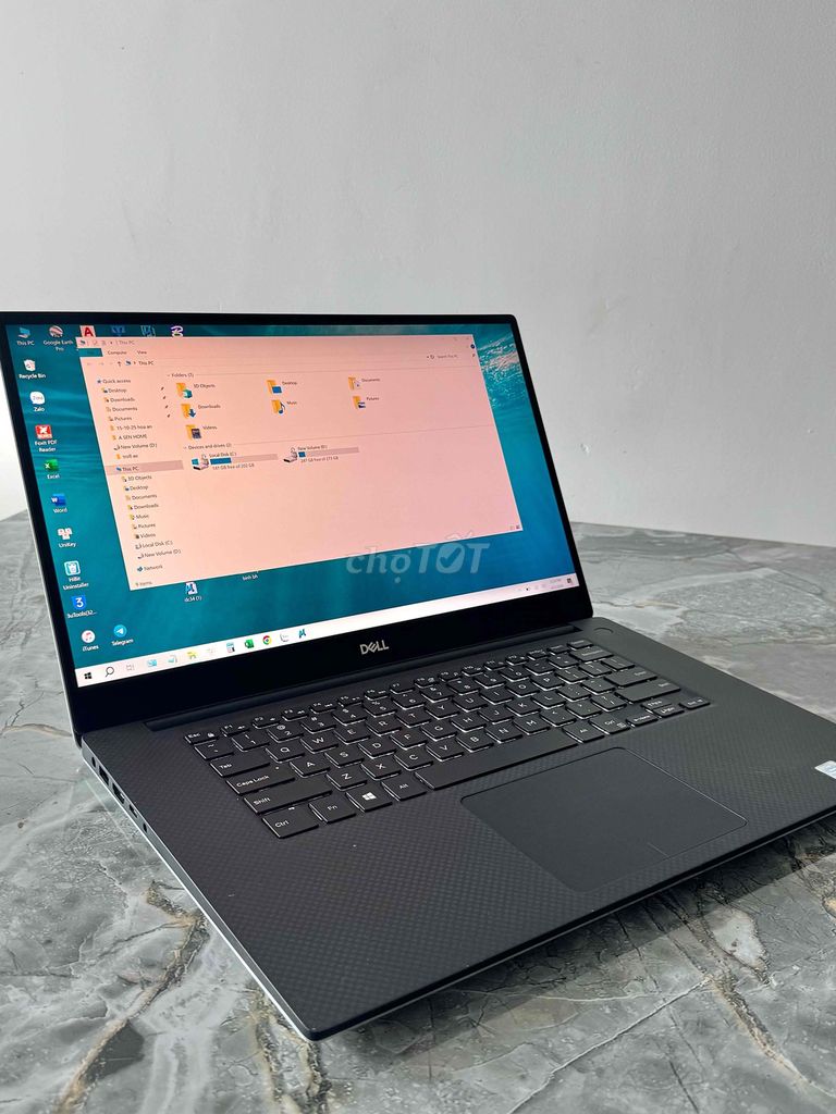 Laptop Dell XPS 15 7590 màn 4K Oled cảm ứng. Mua bán Laptop tại Huyện Trảng Bom Đồng Nai được đăng bởi Vương lê hình 1