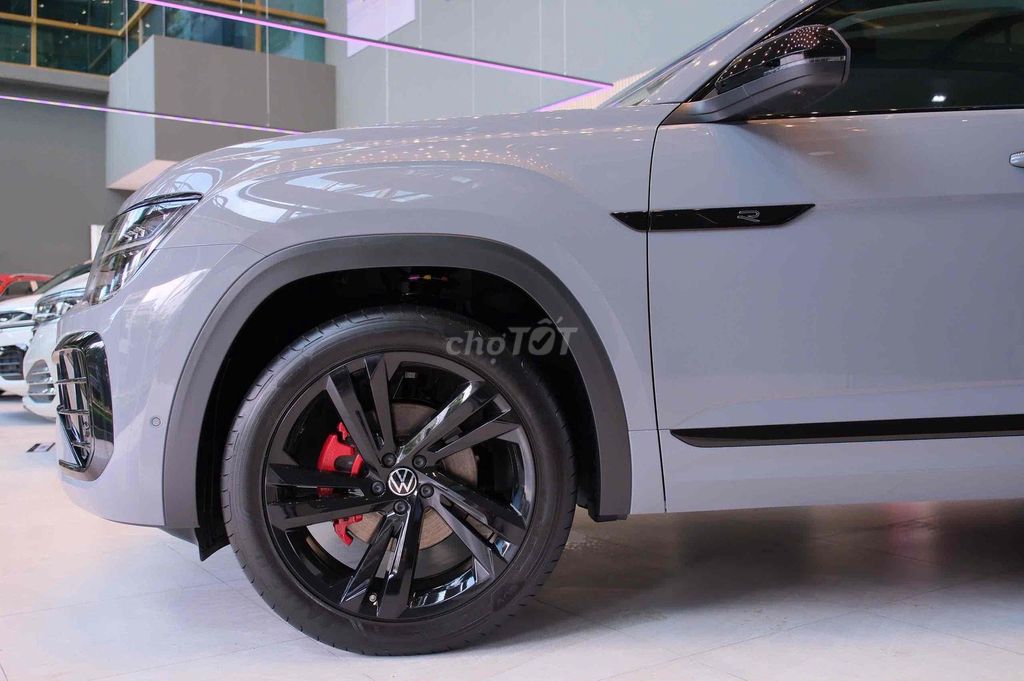 Volkswagen Teramont X Platinum Đen. Mua bán Ô tô tại Quận 5 Tp Hồ Chí Minh được đăng bởi Hưng Trang Volkswagen hình 5