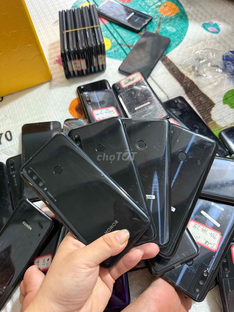 Honor 20i 4GB 128GB Đen Like New. Mua bán Điện thoại tại Quận Bình Tân Tp Hồ Chí Minh được đăng bởi xá xị mobie hình 1