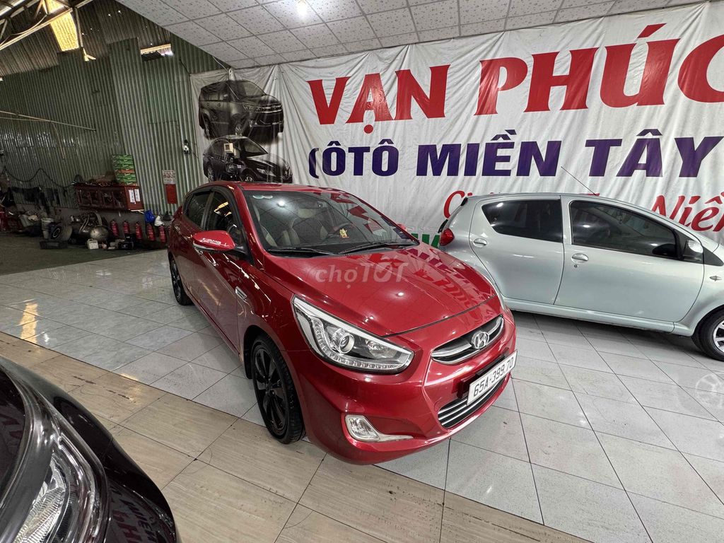 Hyundai Accent 2014 1.4 AT Hatchback - 910123 km. Mua bán Ô tô tại Quận Bình Thuỷ Cần Thơ được đăng bởi Phi hình 5