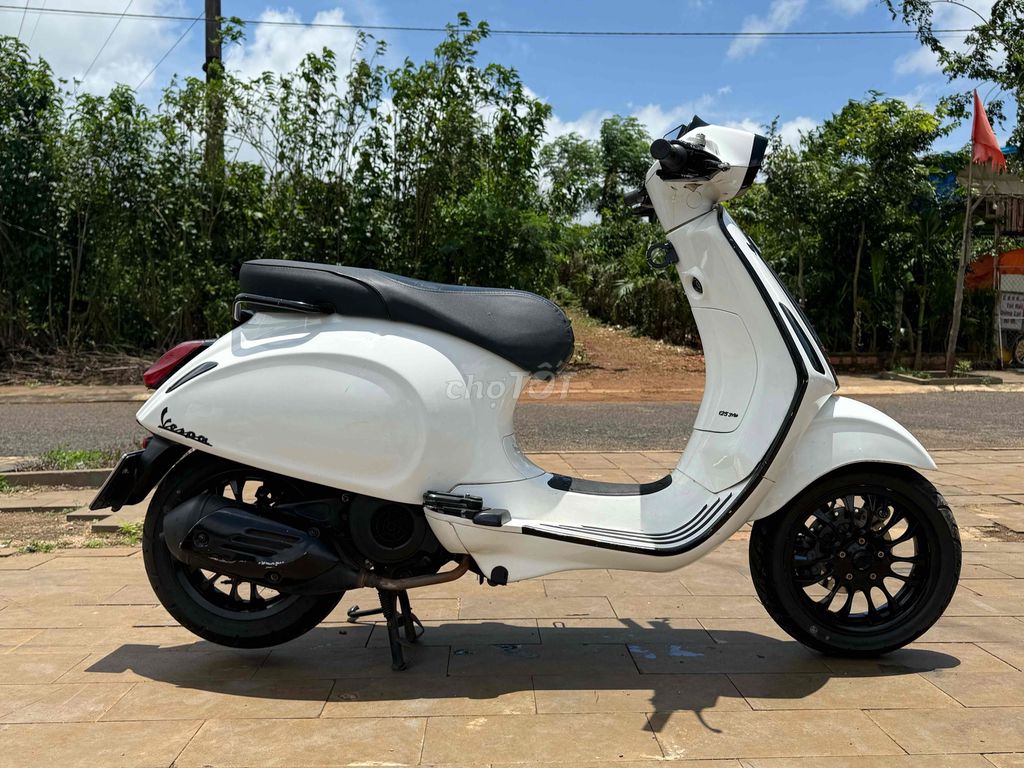 Vespa Sprint 3vie. Mua bán Xe máy tại Huyện Chư Sê Gia Lai được đăng bởi Miu Nữ hình 3
