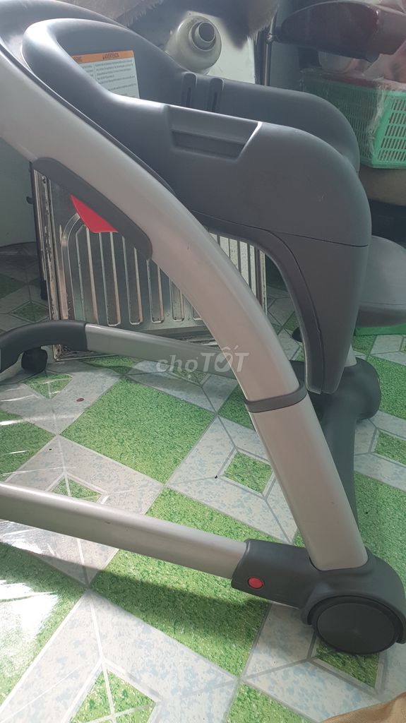 Ghế Ăn dặm đa năng cao cấp Graco Blossom. Mua bán Mẹ và bé tại Quận Tân Bình Tp Hồ Chí Minh được đăng bởi Tài Mai hình 1