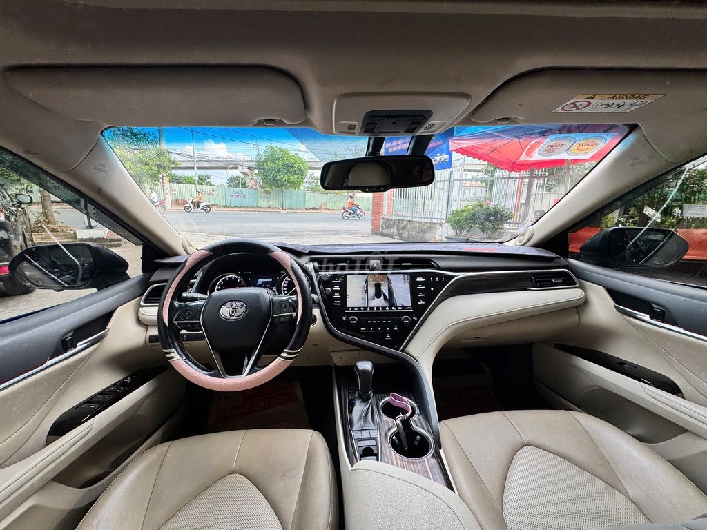 Camry 2.5Q 2019- bản đủ- 52.000km. Mua bán Ô tô tại Quận Gò Vấp Tp Hồ Chí Minh được đăng bởi TOYOTA SURE GÒ VẤP hình 9