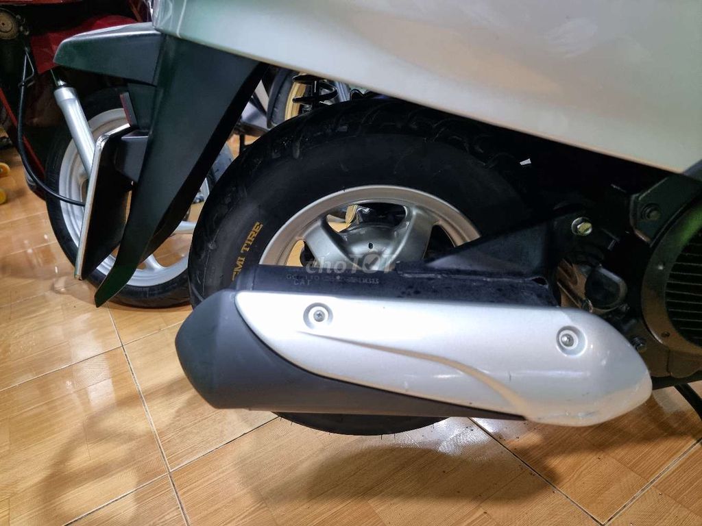 Honda Lead màu Bạc. Mua bán Xe máy tại Quận Ninh Kiều Cần Thơ được đăng bởi CHXM Trung Trưc  hình 3