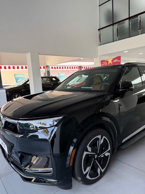 VINFAST VF9 -  ĐỦ MÀU CÓ XE LIỀN