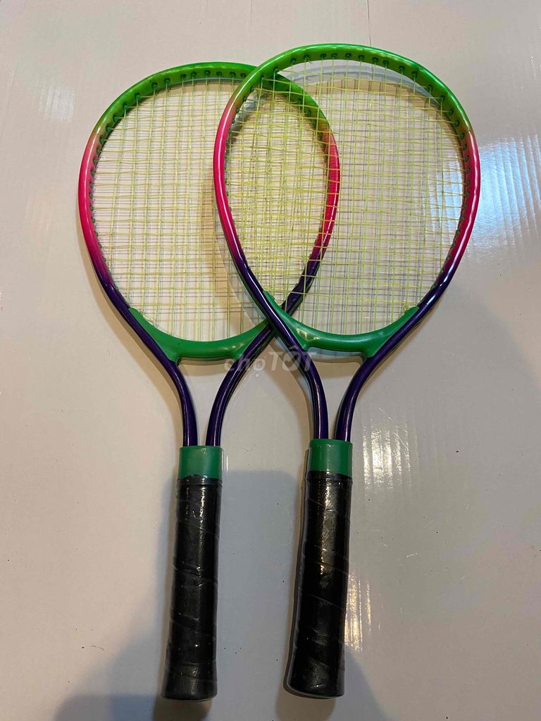 Cặp vợt tennis racket mới chưa sử dụng