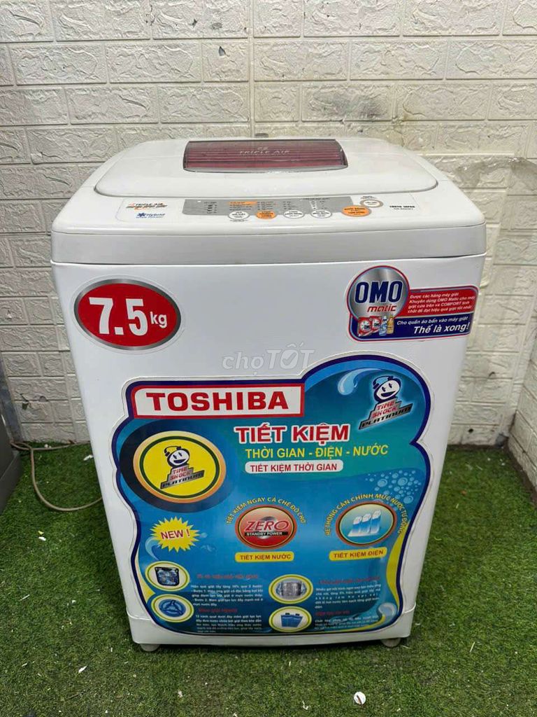 Máy giặt Toshiba 7.5kg giặt giũ tốt êm