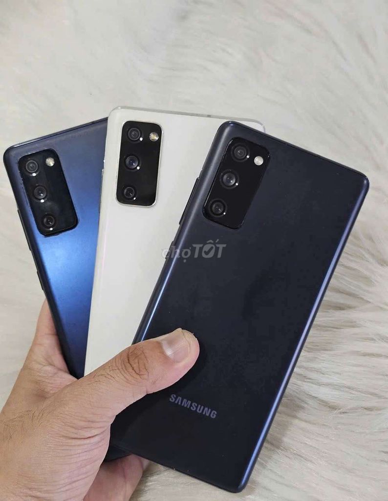 Samsung S20FE 2 Sim Đen Trắng Xanh. Mua bán Điện thoại tại Quận Bình Tân Tp Hồ Chí Minh được đăng bởi Ngọc Tài Moile hình 1
