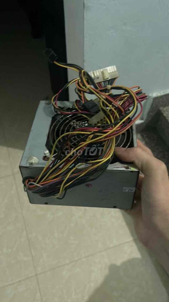 Nguồn Huntkey 350W đã sử dụng. Mua bán Linh kiện (RAM, Card...) tại Quận Kiến An Hải Phòng được đăng bởi phạm văn hưng hình 1