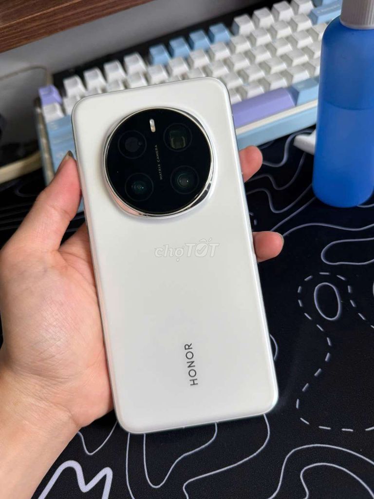 Honor Magic 7 Pro 16GB/512GB Trắng . Bán or Gl. Mua bán Điện thoại tại Quận Thanh Khê Đà Nẵng được đăng bởi AM hình 1