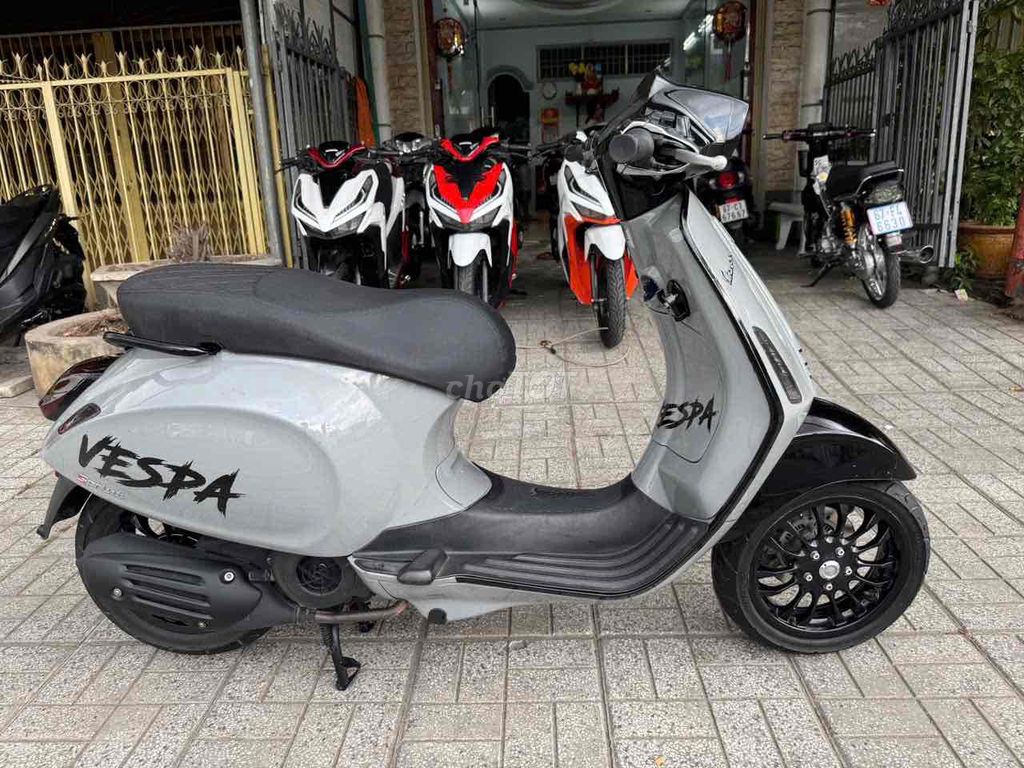 Vespa 2018 Abs có hệ thống iget máy nguyên zin. Mua bán Xe máy tại Thành phố Long Xuyên An Giang được đăng bởi Hoàng Thiện Khang    Khang 67 hình 1