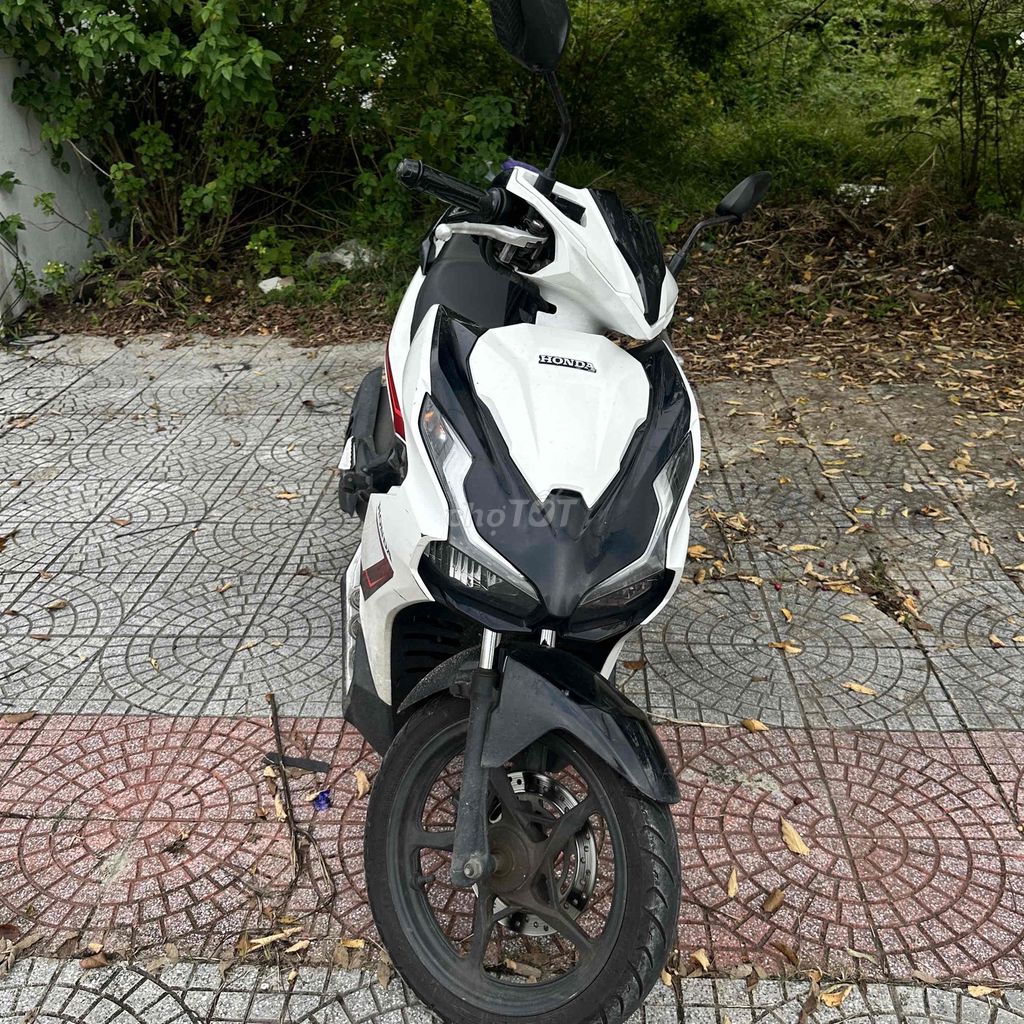 (Chính chủ) Bán xe AB đời 2021 màu trắng. Mua bán Xe máy tại Quận Cẩm Lệ Đà Nẵng được đăng bởi CHUYÊN CHO THUÊ NHÀ GIÁ TỐT hình 1