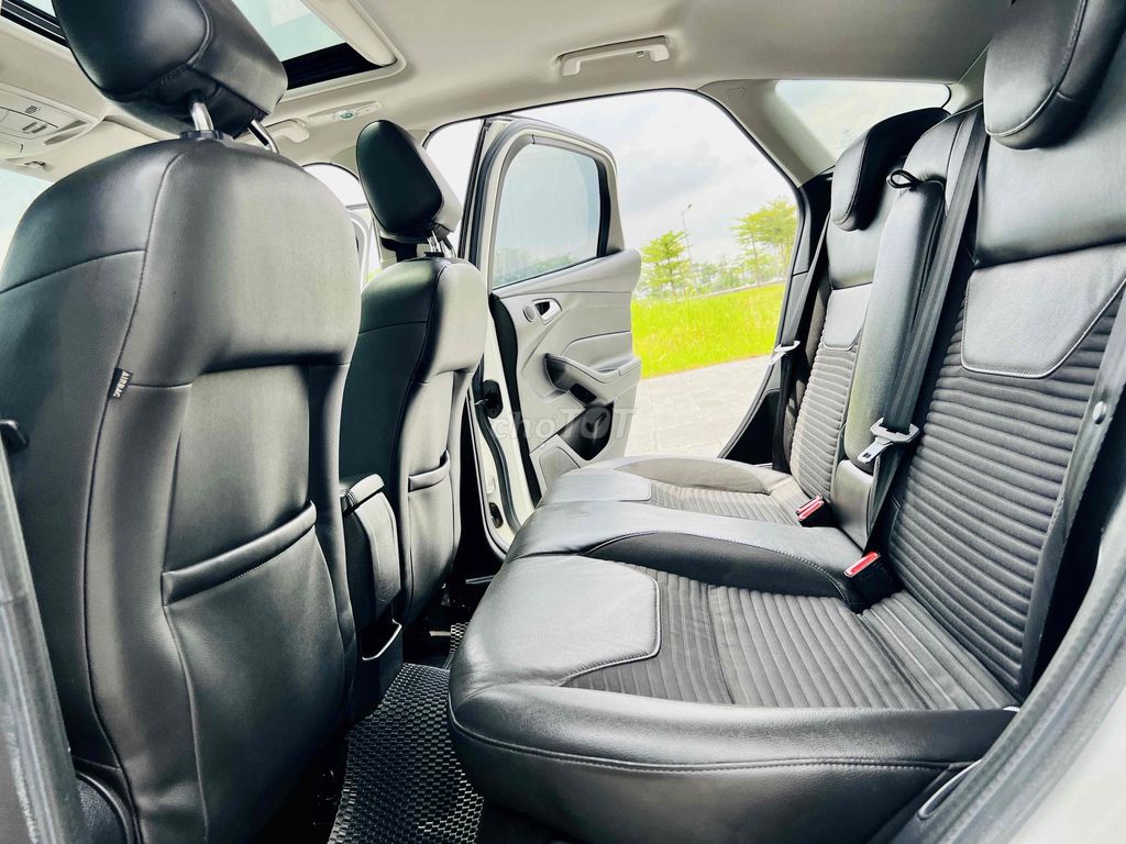 Focus 1.5L Ecoboost 2018 Sport lịch sử hãng 10,4v. Mua bán Ô tô tại Quận Thanh Xuân Hà Nội được đăng bởi Thắng hình 10