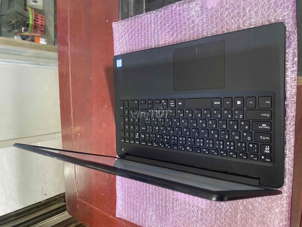 dell 3500 đời cao màn cảm ứng mượt