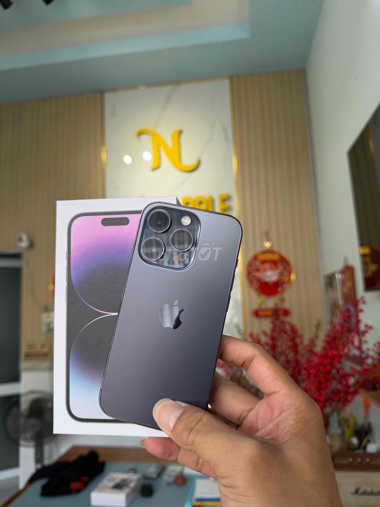 iPhone 14 Pro 128GB Tím Quốc tế VN PIN NEW 100. Mua bán Điện thoại tại Thành phố Cà Mau Cà Mau được đăng bởi NHAN APPLE hình 1