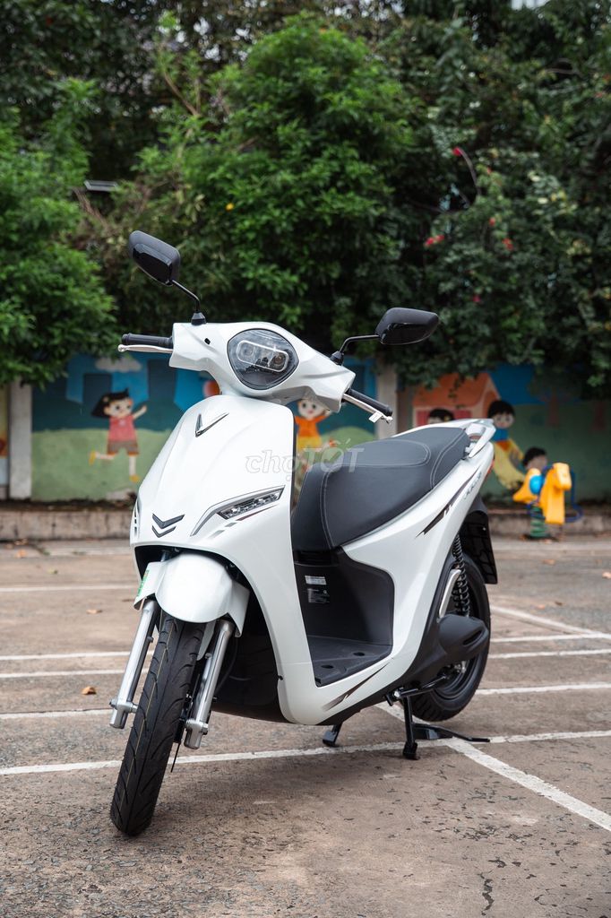 VINFAST FELIZ 2025 - GIẢM 10% + MIỄN THUẾ TRƯỚC BẠ. Mua bán Xe máy tại Quận 4 Tp Hồ Chí Minh được đăng bởi VinFast Official Store hình 1