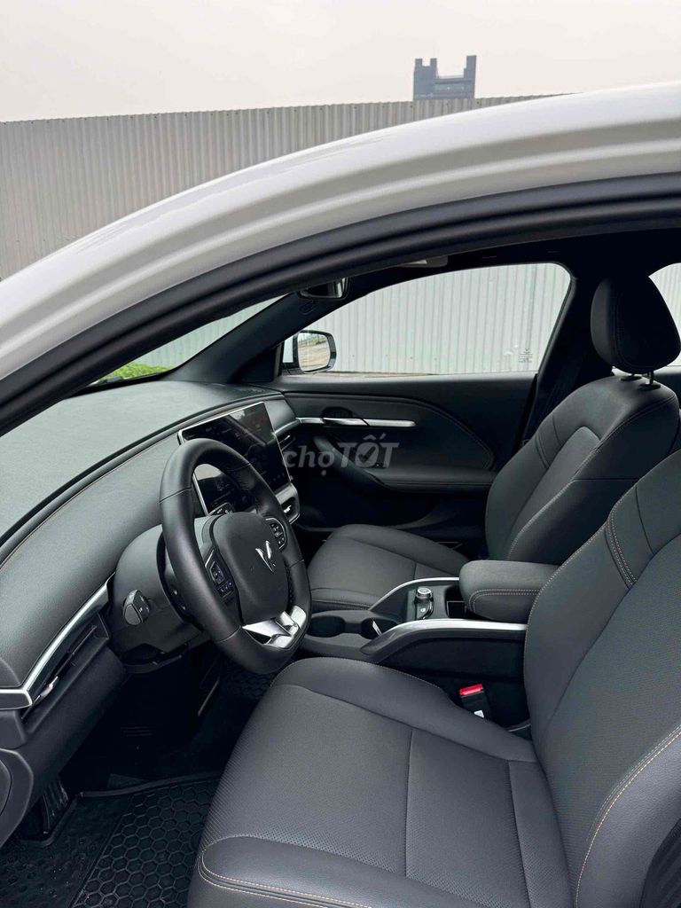 VinFast VF6 PLUS MUA PIN. Mua bán Ô tô tại Quận Cầu Giấy Hà Nội được đăng bởi MYCAR EV hình 11