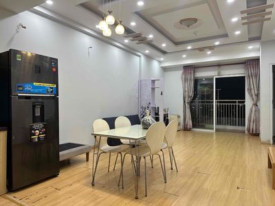 Rent · 2 bd · 92 м² · Quận 7, ул. Lâm Văn Bền