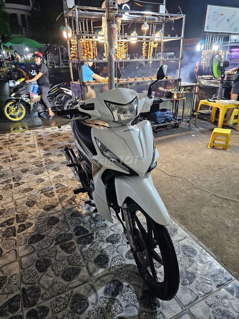 Bán xe Wave RSX 110. Mua bán Xe máy tại Huyện Bến Lức Long An được đăng bởi Khôi hình 3