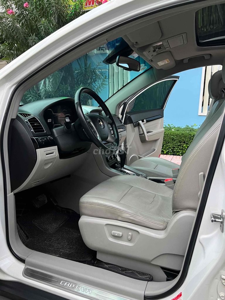 Chevrolet Captiva 2015 LTZ số tự động - 62000 km. Mua bán Ô tô tại Quận 8 Tp Hồ Chí Minh được đăng bởi Đông Mai hình 7